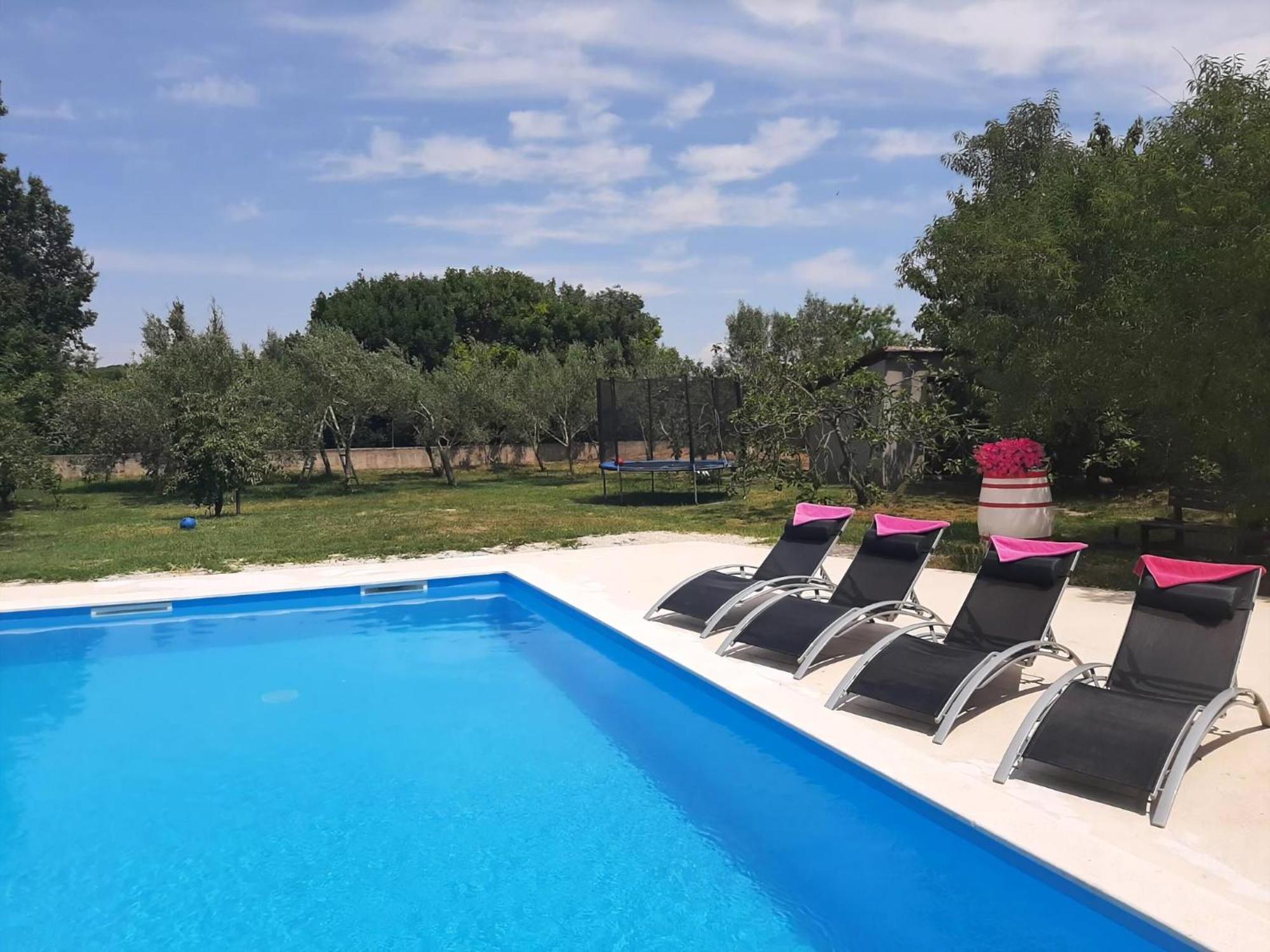 Ferienhaus Aqua Mit Pool Jadreški Exterior foto